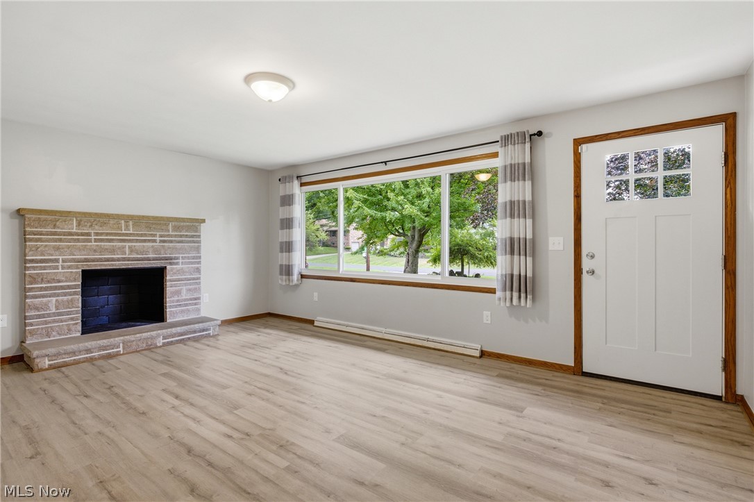4828 Echoglenn Street NW North Canton OH 44720