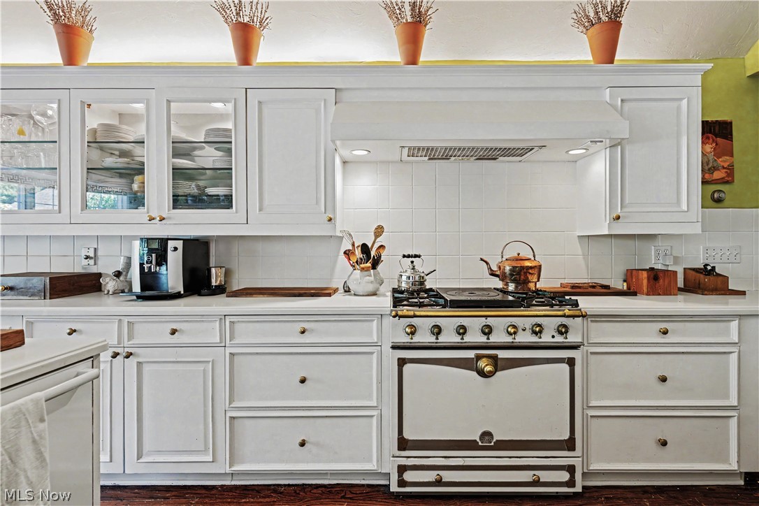 9498 Smith Road Waite Hill OH 44094