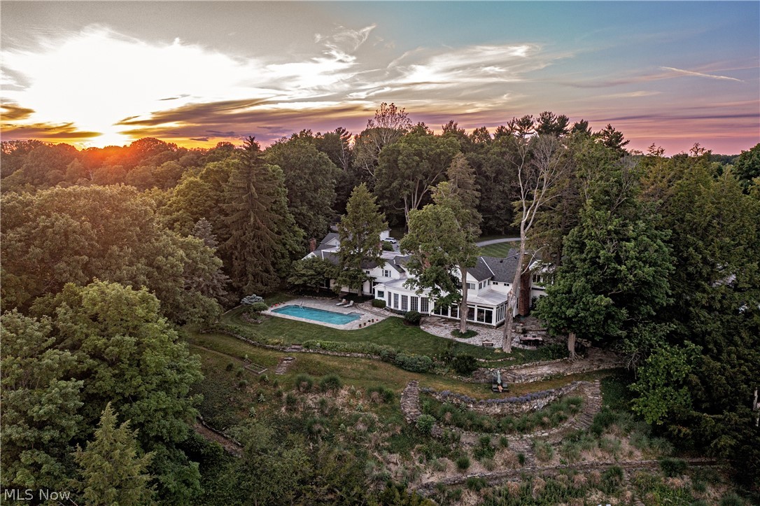 9498 Smith Road Waite Hill OH 44094