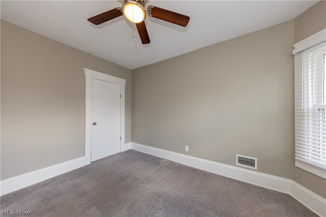 1614 Robinwood Avenue Lakewood OH 44107