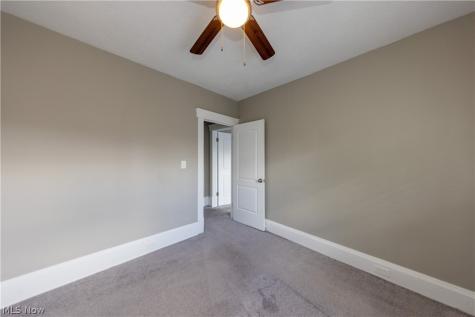 1614 Robinwood Avenue Lakewood OH 44107