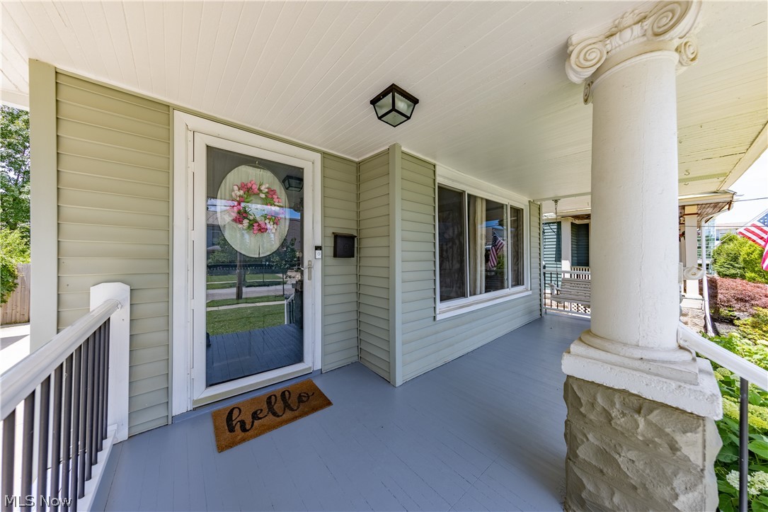 1614 Robinwood Avenue Lakewood OH 44107