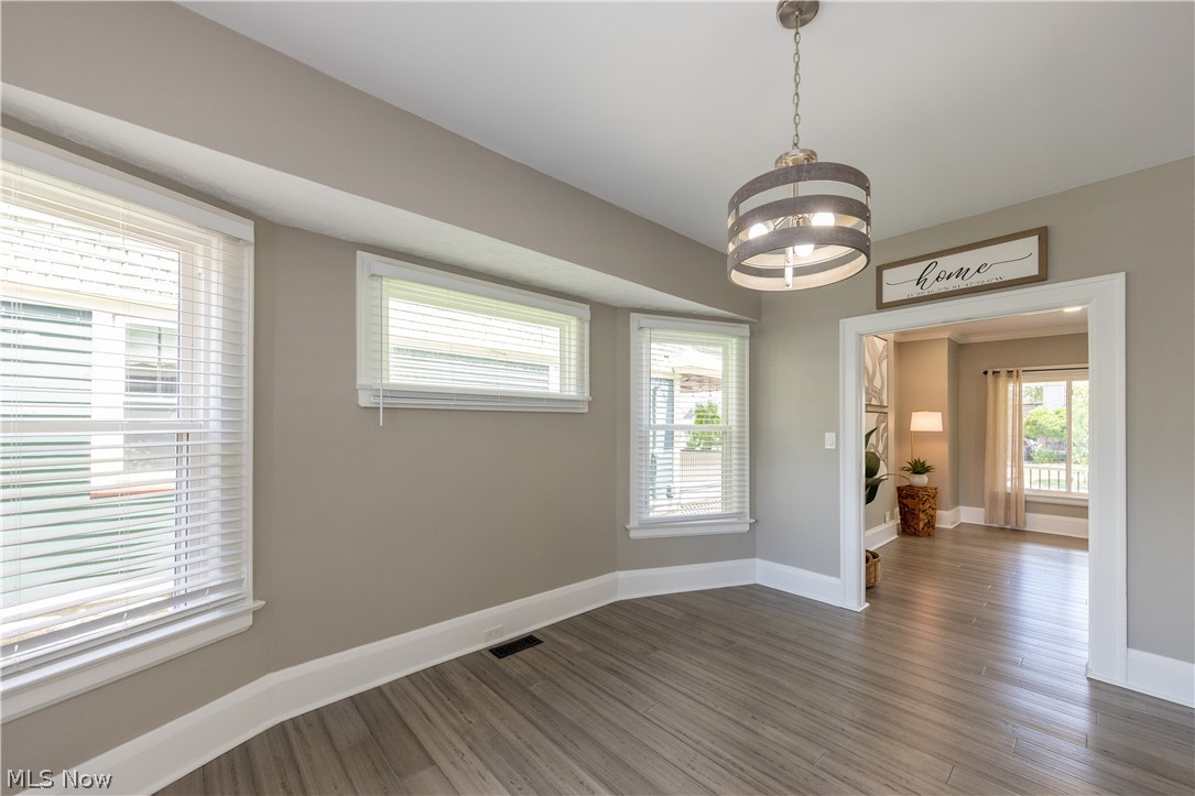 1614 Robinwood Avenue Lakewood OH 44107