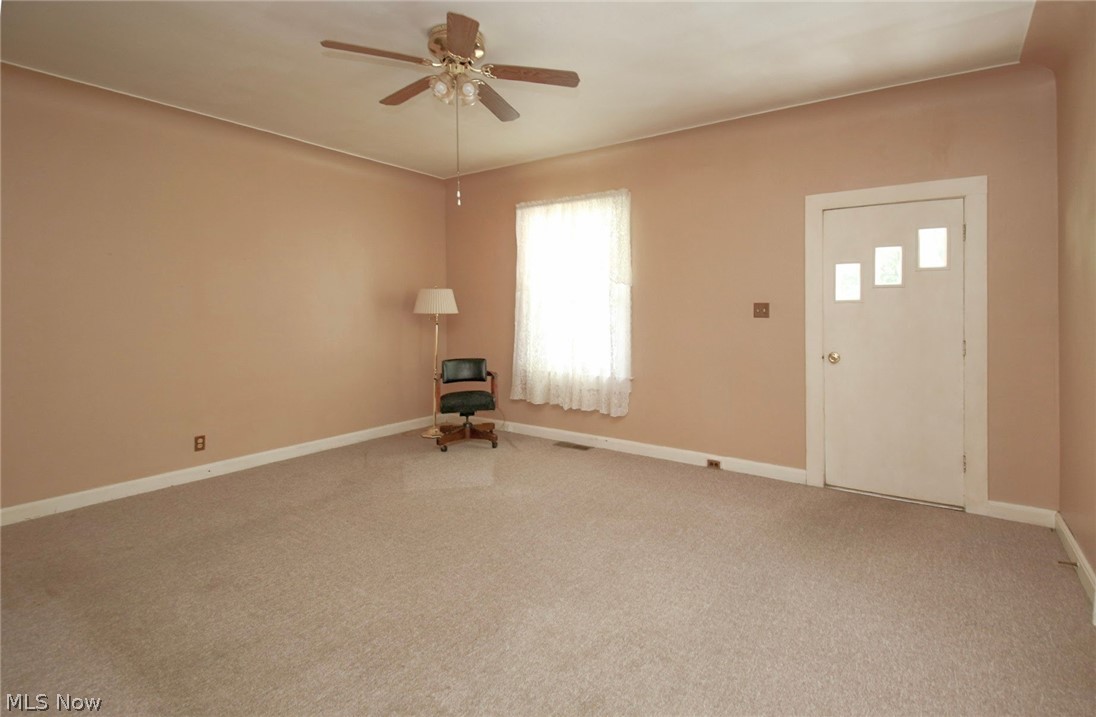 144 Oakview Avenue Struthers OH 44471