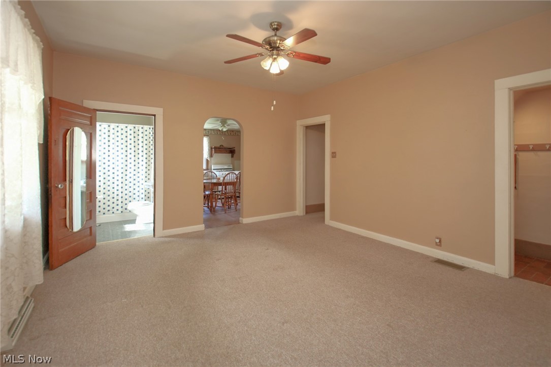 144 Oakview Avenue Struthers OH 44471
