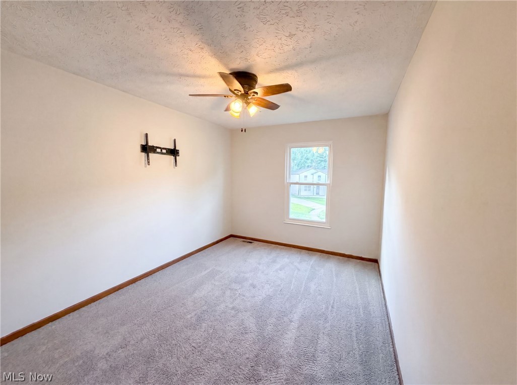 654 Diamond Circle Ravenna OH 44266
