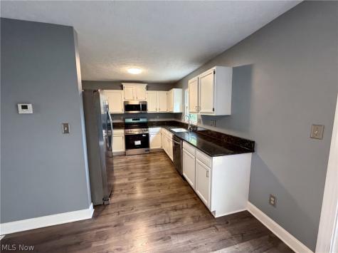 654 Diamond Circle Ravenna OH 44266