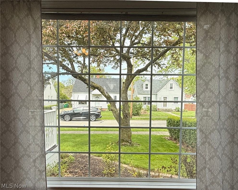 482 E 329th Street Willowick OH 44095