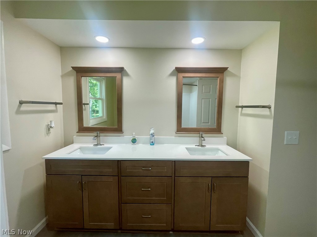 11250 Brady Lane Strongsville OH 44149