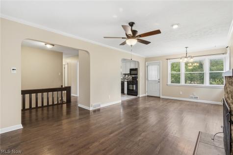 10602 Windham Road Parma OH 44130