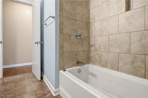 10602 Windham Road Parma OH 44130
