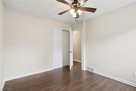 10602 Windham Road Parma OH 44130