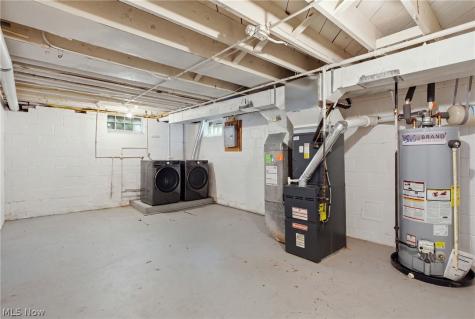 10602 Windham Road Parma OH 44130