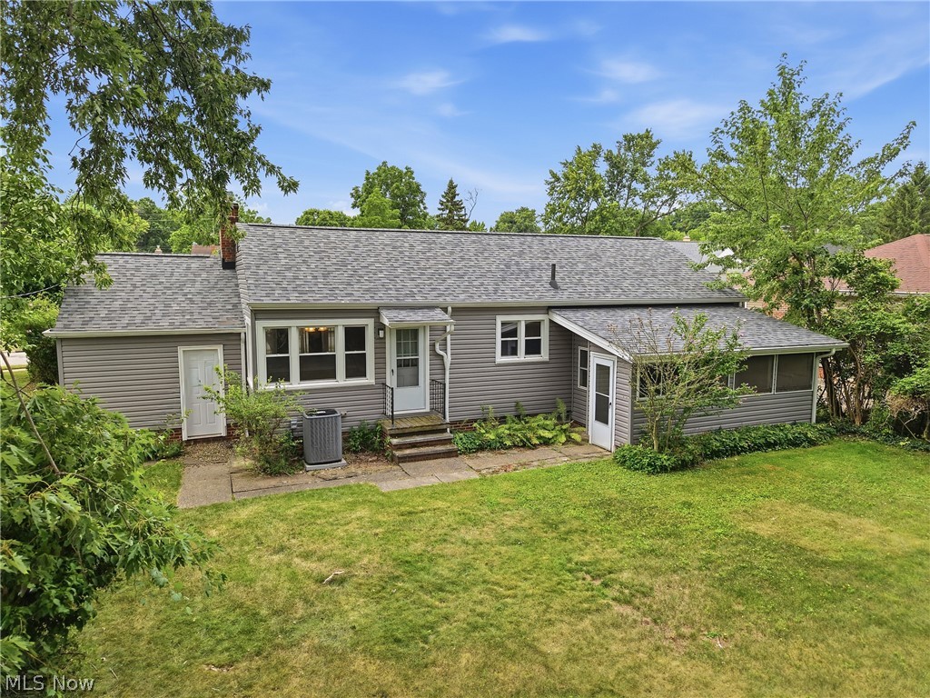 10602 Windham Road Parma OH 44130