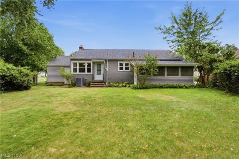 10602 Windham Road Parma OH 44130