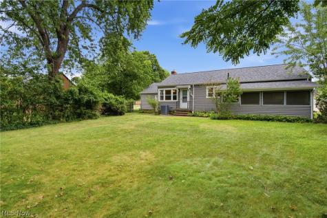 10602 Windham Road Parma OH 44130