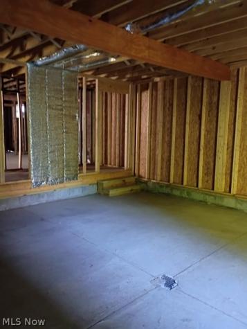 678 Moon Street Akron OH 44307