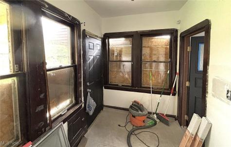 5103 Hamm Avenue Cleveland OH 44127