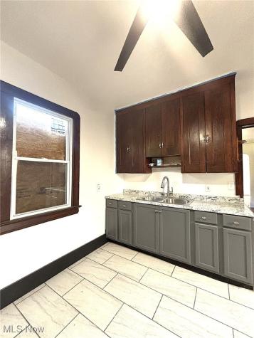 5103 Hamm Avenue Cleveland OH 44127