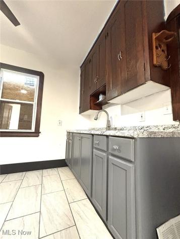 5103 Hamm Avenue Cleveland OH 44127