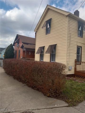 5103 Hamm Avenue Cleveland OH 44127