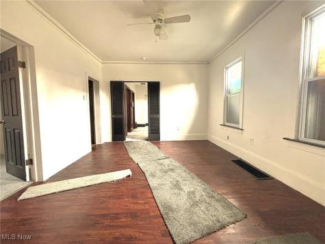 5103 Hamm Avenue Cleveland OH 44127