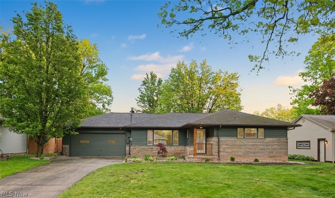 1619 N Carnegie Avenue Niles OH 44446