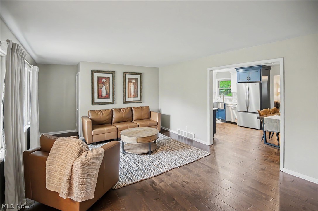 1619 N Carnegie Avenue Niles OH 44446