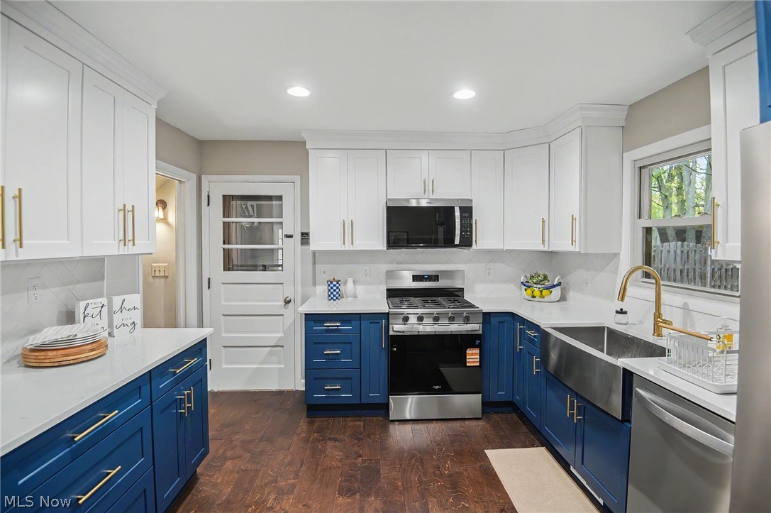 1619 N Carnegie Avenue Niles OH 44446