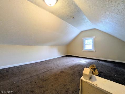 7117 Camden Avenue Cleveland OH 44102