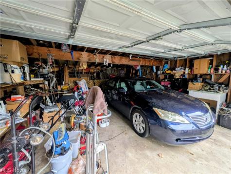 7117 Camden Avenue Cleveland OH 44102