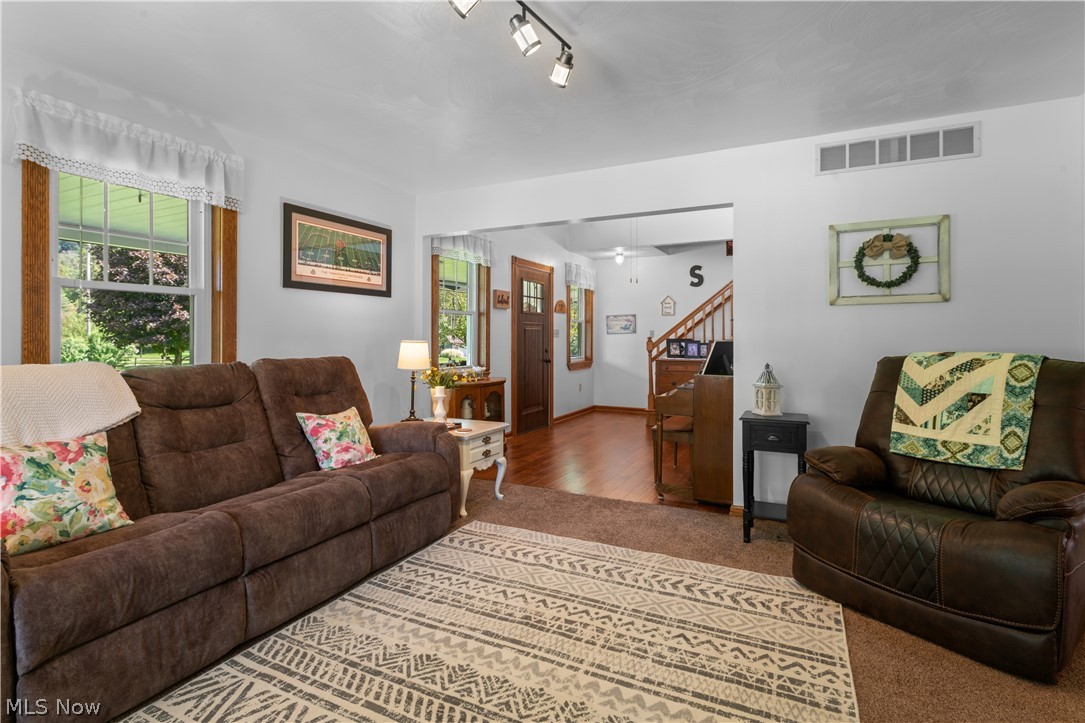 12210 Township Road 166 Bloomingdale OH 43910