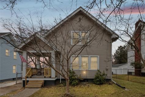 291 Malacca Street Akron OH 44305