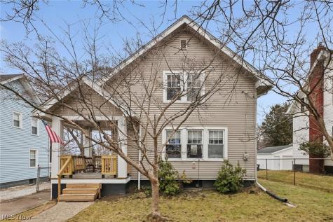291 Malacca Street Akron OH 44305