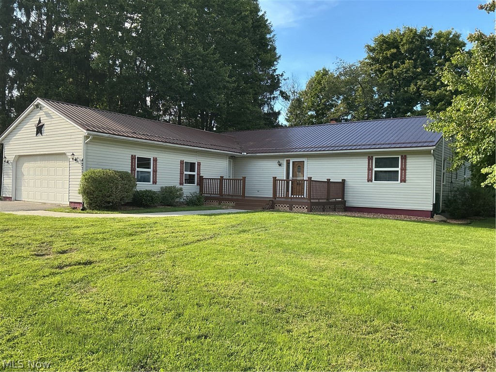 4237 Fairfield School Road Leetonia OH 44431
