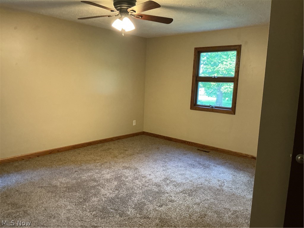 4237 Fairfield School Road Leetonia OH 44431