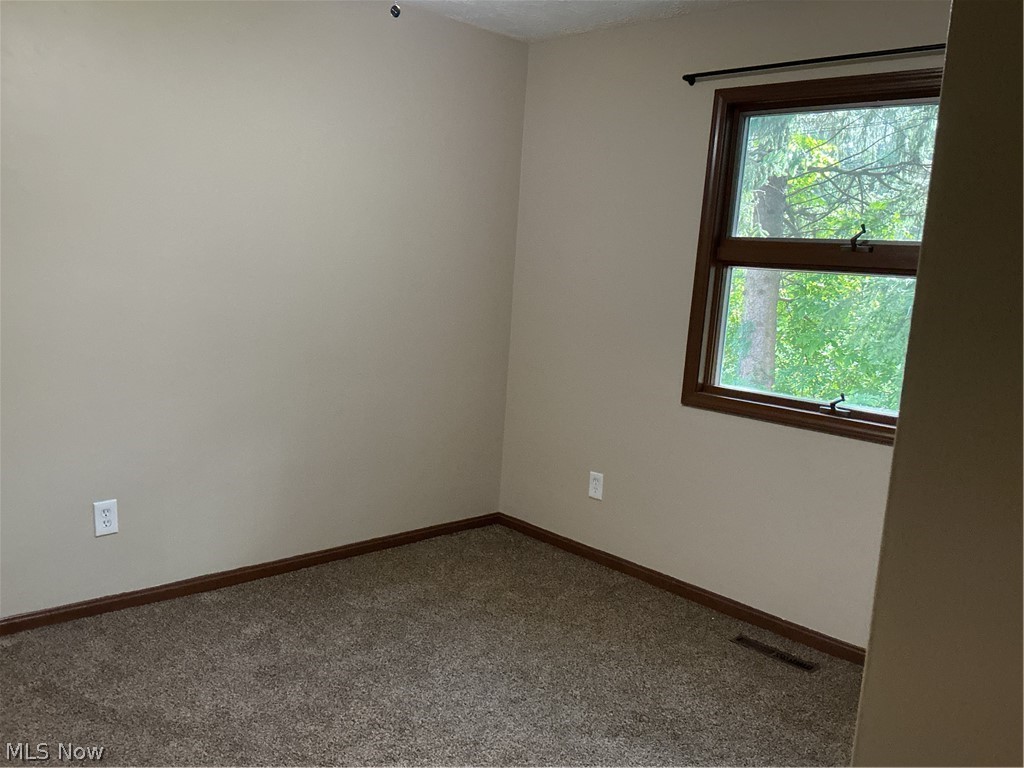 4237 Fairfield School Road Leetonia OH 44431