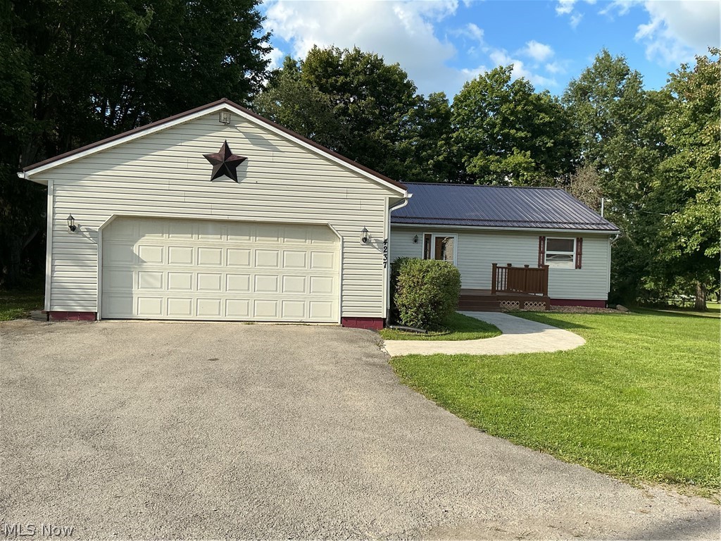 4237 Fairfield School Road Leetonia OH 44431