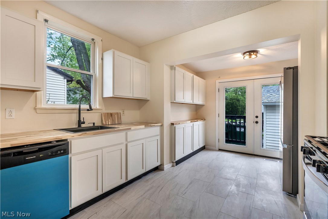 1419 22nd Street NE Canton OH 44714