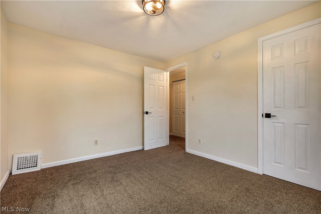 1419 22nd Street NE Canton OH 44714