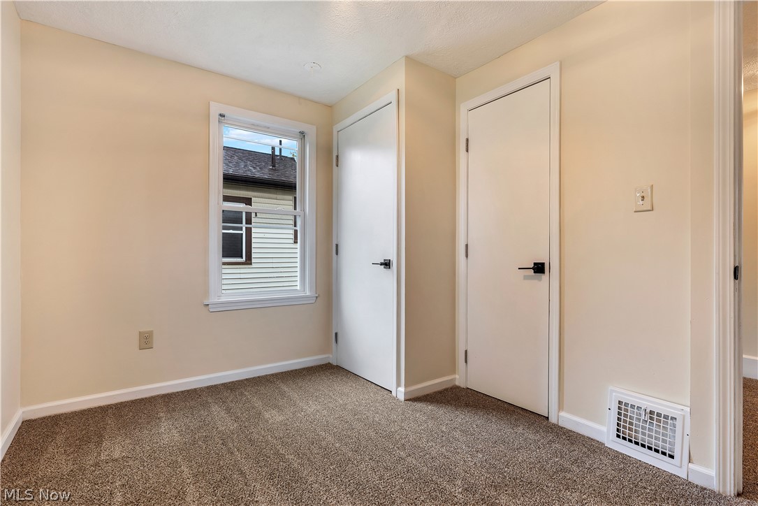 1419 22nd Street NE Canton OH 44714