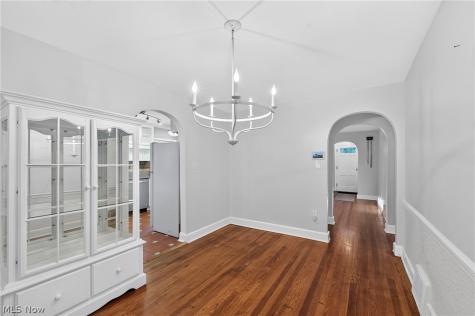 1731 Broad Boulevard Cuyahoga Falls OH 44223