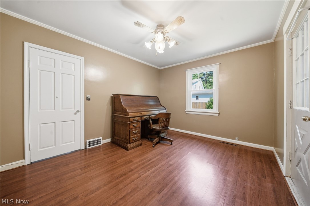 614 Whitney Road Conneaut OH 44030