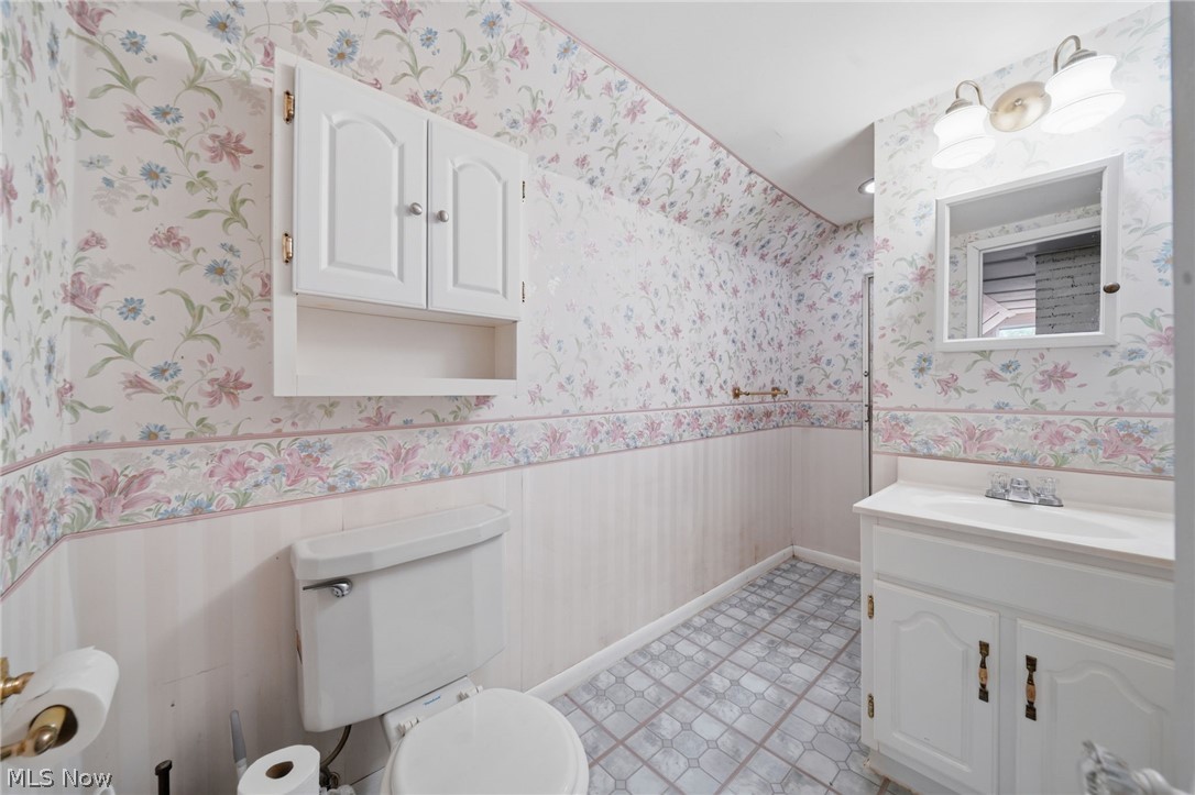 614 Whitney Road Conneaut OH 44030