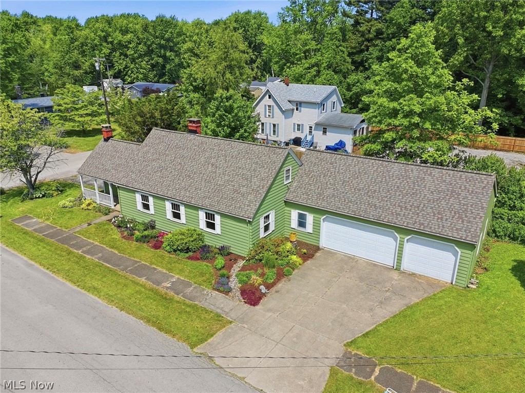 614 Whitney Road Conneaut OH 44030