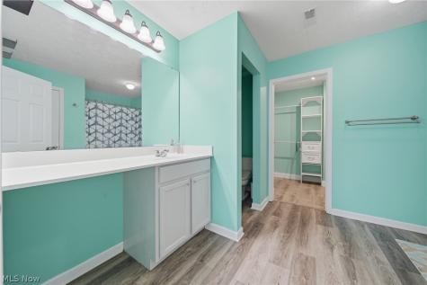 141 Waite Farms Lane Brunswick OH 44212