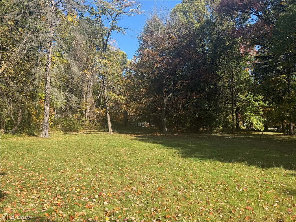 897 Ledge Road Macedonia OH 44056