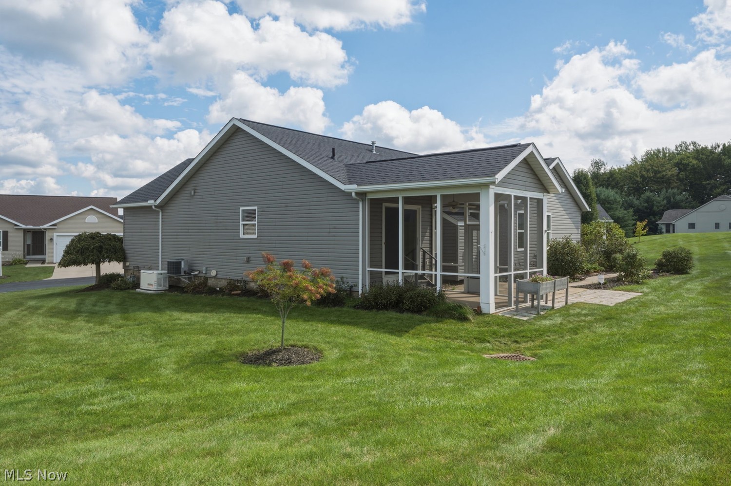 950 Cabot Drive Canal Fulton OH 44614