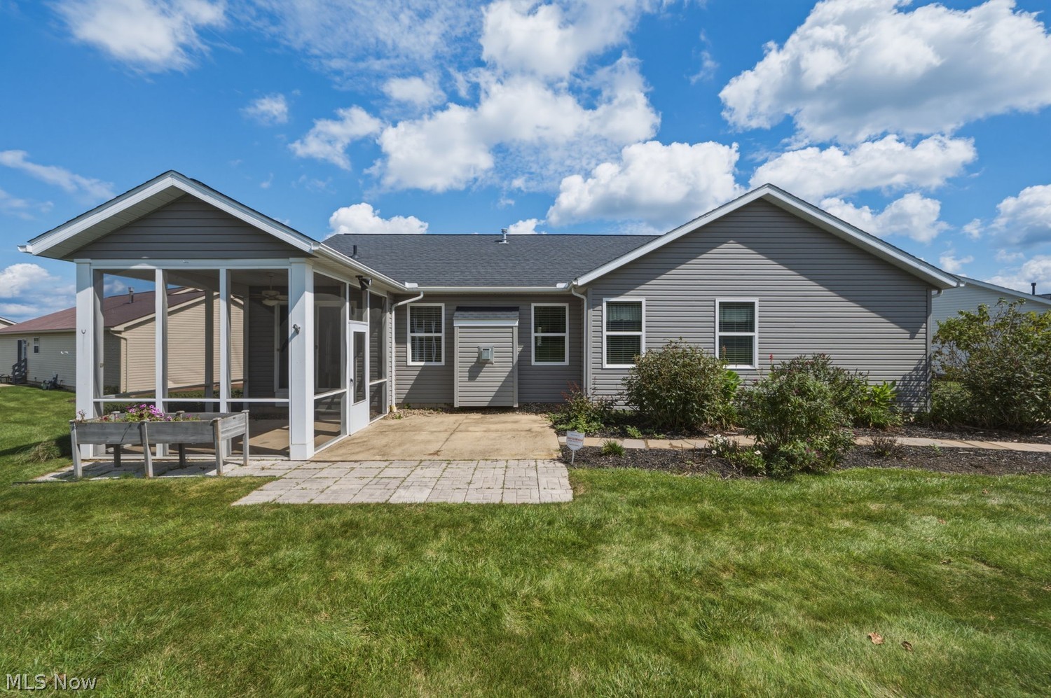 950 Cabot Drive Canal Fulton OH 44614