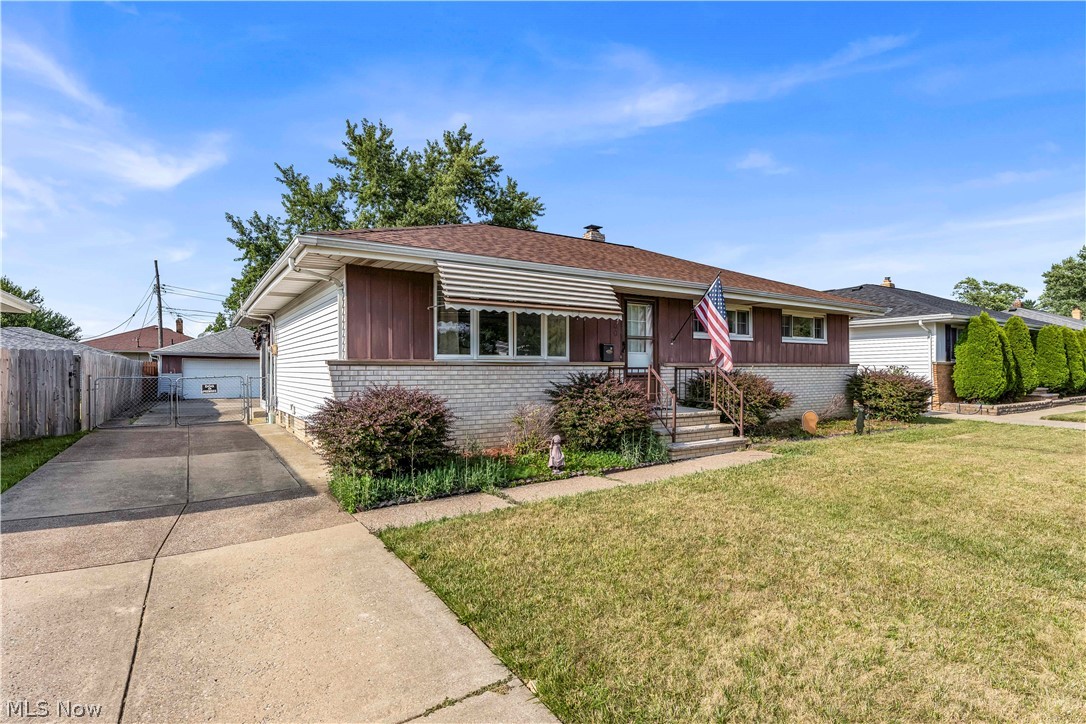 9560 Reichert Road Parma OH 44130